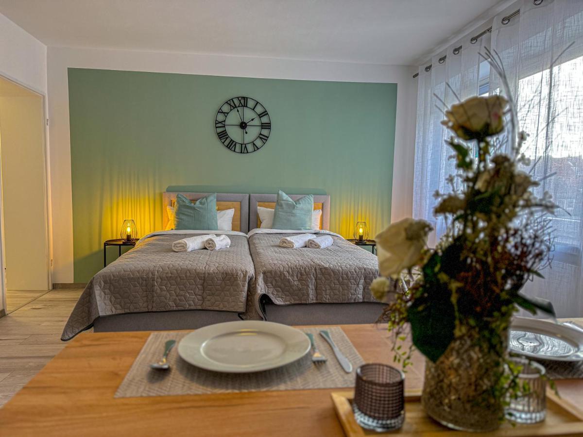 Immostay #6 - Ferienhaus 4 Zimmer Fuer 8 Personen, Wifi & Zentrum BRE Buitenkant foto