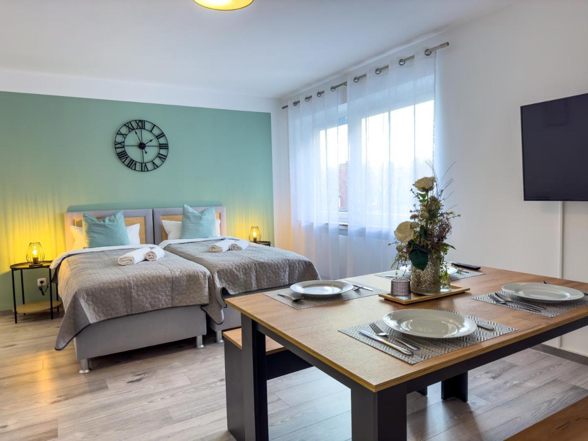Immostay #6 - Ferienhaus 4 Zimmer Fuer 8 Personen, Wifi & Zentrum BRE Buitenkant foto